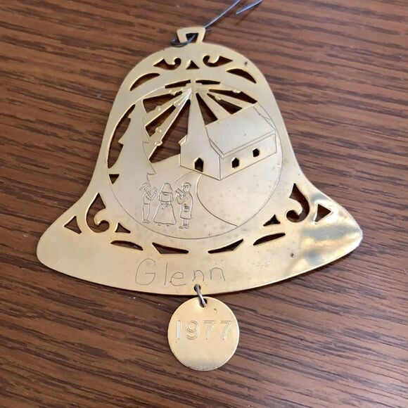 3 vintage brass engraved Lillikins Lillian Vernon Christmas tree ornaments - Picture 4 of 10